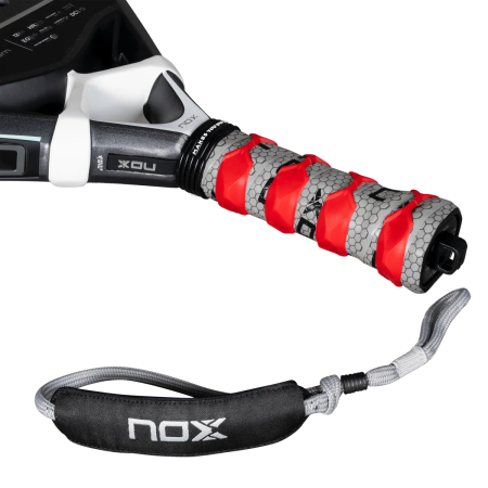 Ракетка для падел тенниса Nox QUANTUM 12K CARBON