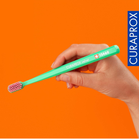 Зубная щетка CURAPROX Velvet (CS 12460) МЯТНАЯ