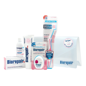 Набор Biorepair PLUS для чувствительных десен (в косметичке)