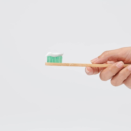 Зубная паста отбеливающая YOTUEL All in One Snowmint, 75 мл