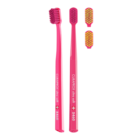 Зубная щетка CURAPROX "ultrasoft" CS5460 МАЛИНОВАЯ