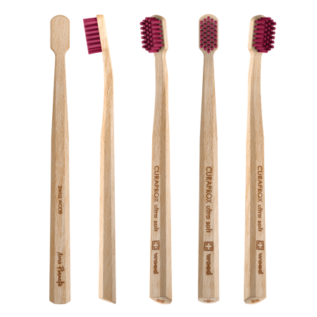 Зубная щетка CURAPROX CS Eco Wood (CS4440) МАЛИНОВАЯ