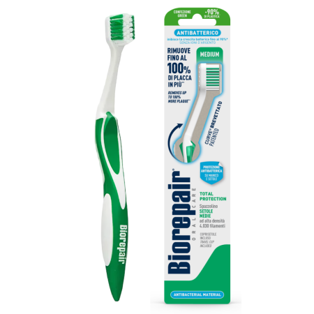 Зубная щетка Biorepair Total Protection cредней жесткости ЗЕЛЕНАЯ