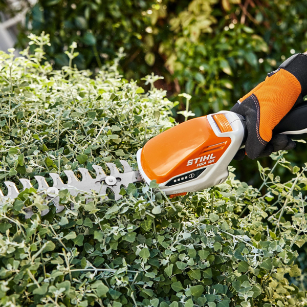 Аккумуляторные мотоножницы STIHL HSA 26 SET (AS 2, AL 1)