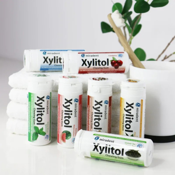 Жевательная резинка Miradent Xylitol со вкусом клюквы (30 шт), 30 г