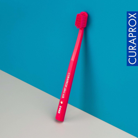 Зубная щетка CURAPROX "ultrasoft" CS5460 МАЛИНОВАЯ