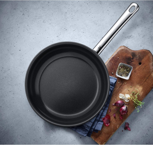 Набор сковородок WMF Devil 24 и 28 см 0741609990