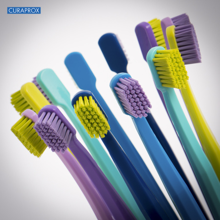 Зубная щетка CURAPROX "soft" CS1560 ФИОЛЕТОВАЯ